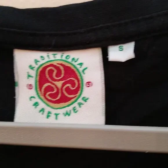 Transitional craft wear women's small Ireland t-shirt. - Picture 2 of 8
